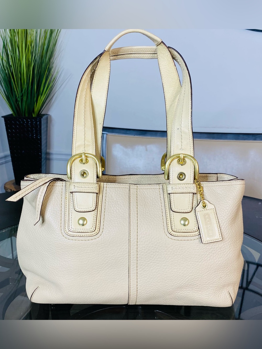 Vintage Coach Soho Pleated Pebbled Leather Tote - Cream/Ivory (F13732)